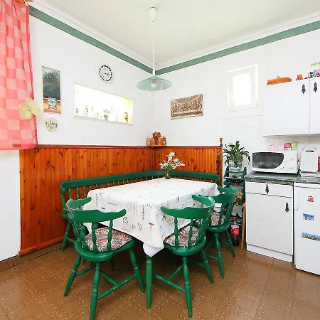 Apartment Lily Balatonfoldvar