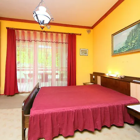 Lily Apartment Balatonfoldvar
